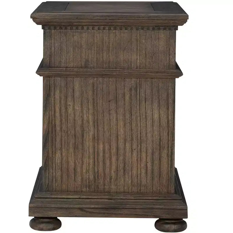 Hekman 25405 Chairside Chest 699