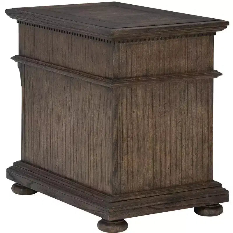 Hekman 25405 Chairside Chest 699